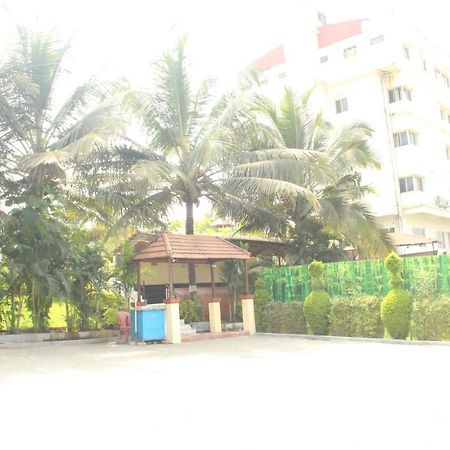 Hotel Stay By The Way Mysore Ngoại thất bức ảnh