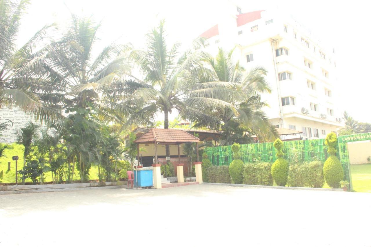Hotel Stay By The Way Mysore Ngoại thất bức ảnh