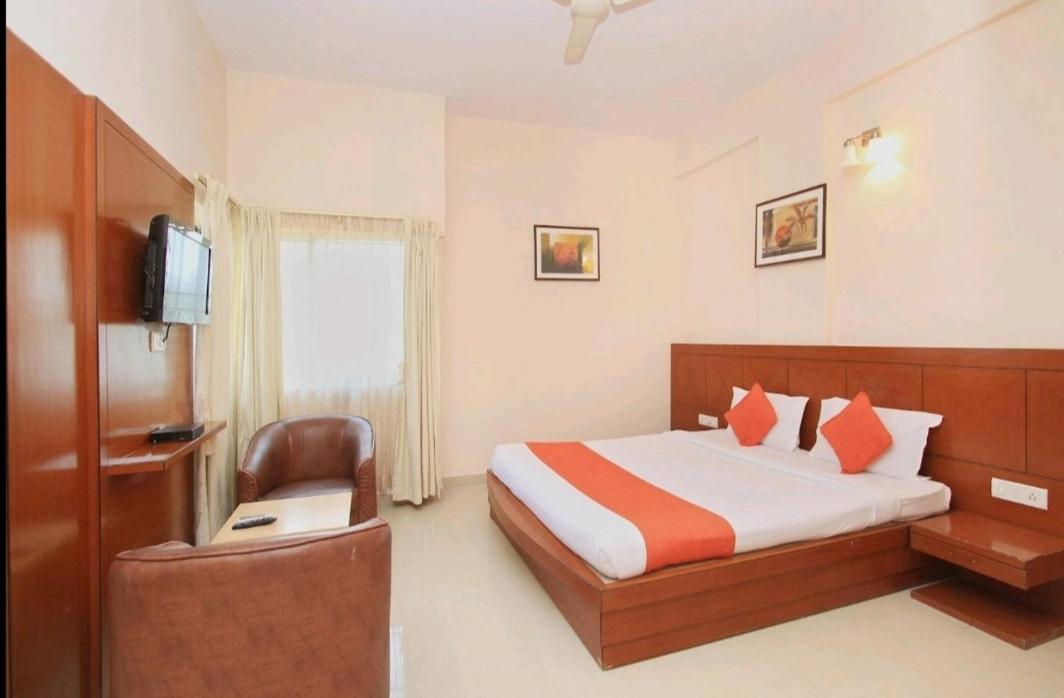 Hotel Stay By The Way Mysore Ngoại thất bức ảnh