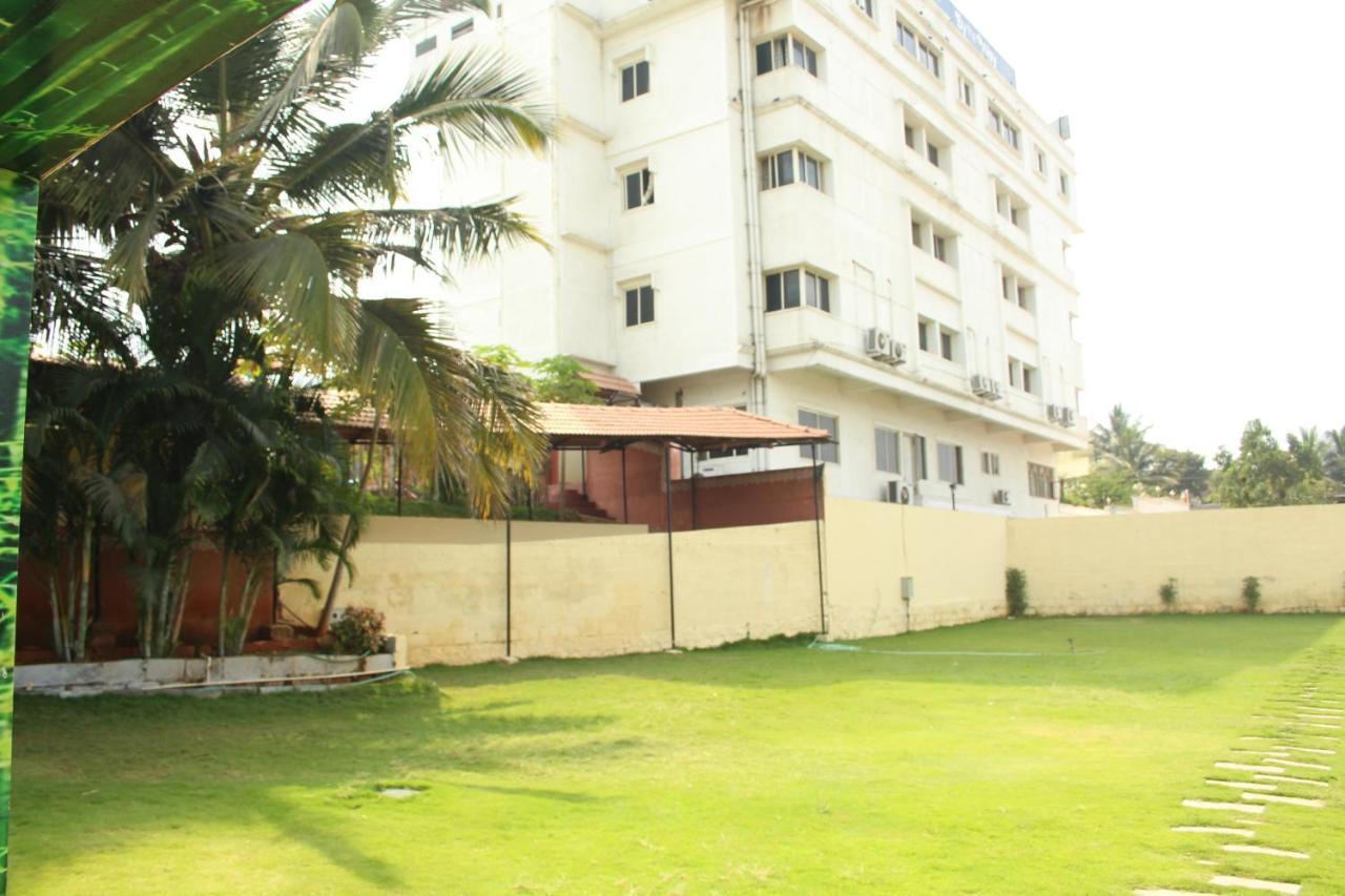Hotel Stay By The Way Mysore Ngoại thất bức ảnh
