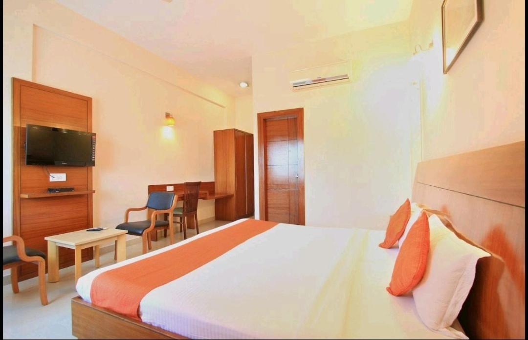 Hotel Stay By The Way Mysore Ngoại thất bức ảnh